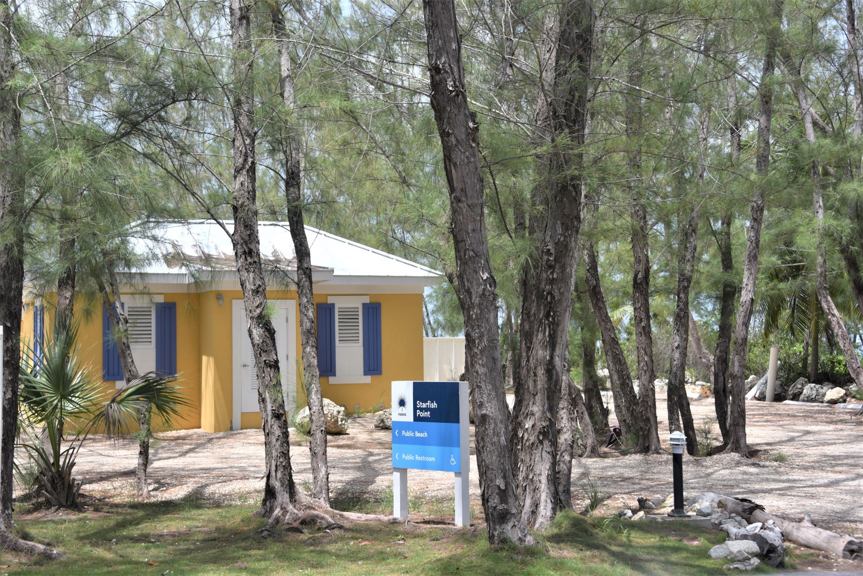 Facilities at the beach